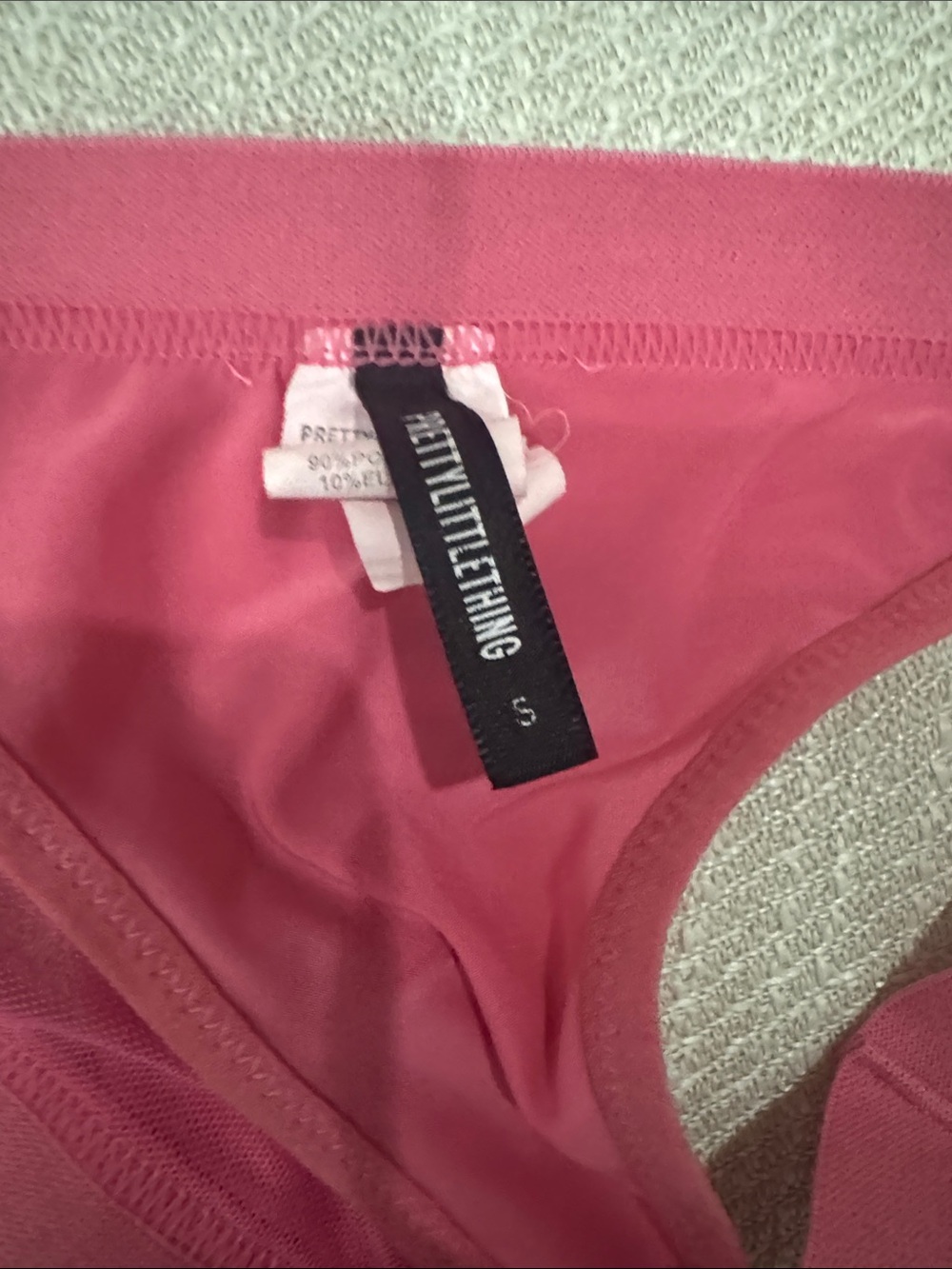 Pretty Little Thing Bra Set - Picture 6 of 8
